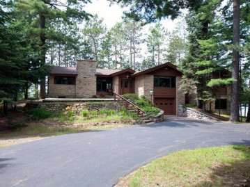 6088 Oswego Fishtrap Lake Rd, Boulder Junction, WI 54512