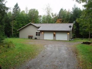 N16663 Kaley Rd, Lake, WI 54514