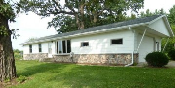 N653 Old 26 Rd, Koshkonong, WI 53538-8770