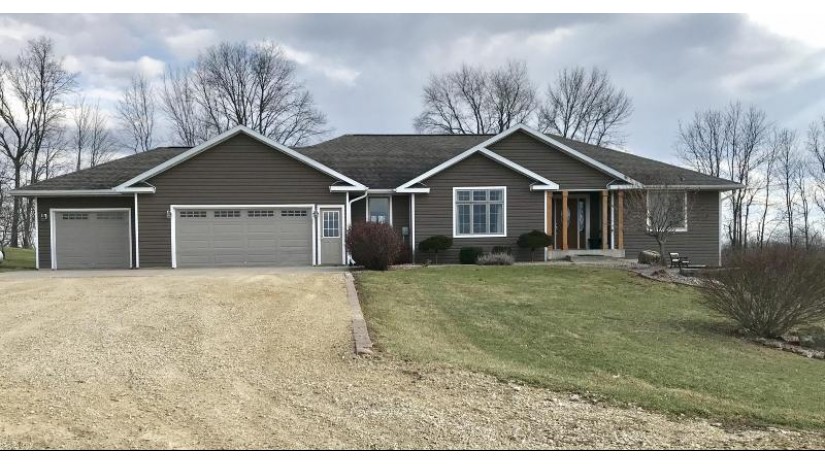 S2780 Nuzum Ln Jefferson, WI 54621 by RE/MAX Results $429,000