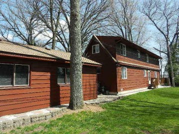 2304 Haerle Ave, Twin Lakes, WI 53181-9764