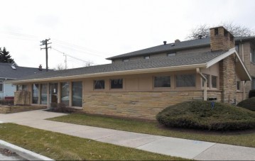 3801 Washington Ave, Racine, WI 53405-2853