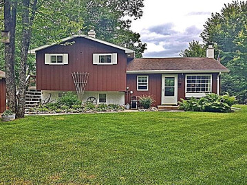 W10423 Park Ln, Athelstane, WI 54104