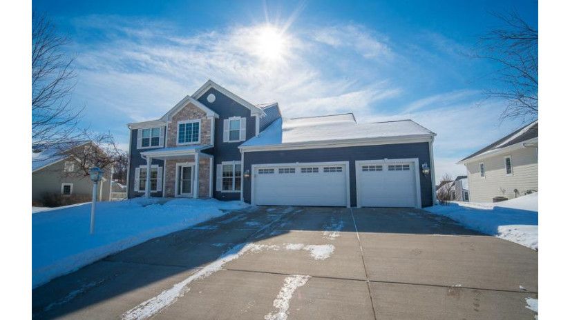 1513 Highland View Dr West Bend, WI 53095 by Boss Realty, LLC $369,900