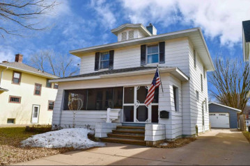 467 W Wabasha St, Winona, MN 55987-5206