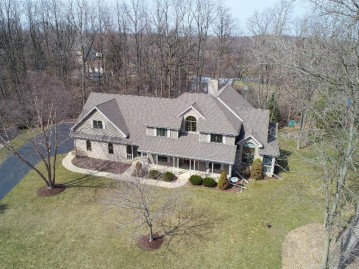 30802 Camelback Mtn Rd, Rochester, WI 53105
