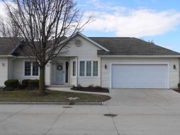 1657 Settlement Trl, Sheboygan, WI 53081-5087