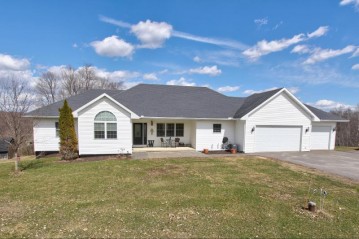 S5655 Ellefson Rd, Franklin, WI 54665-7700