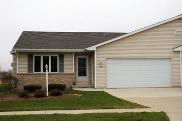 2223 Knuell St, Manitowoc, WI 54220-0906