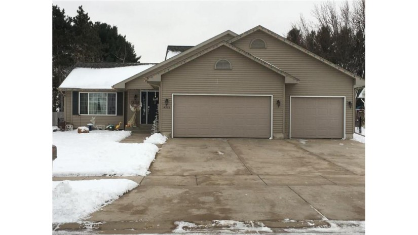 4337 Springfield Drive Eau Claire, WI 54701 by Building Hope Realty $276,900