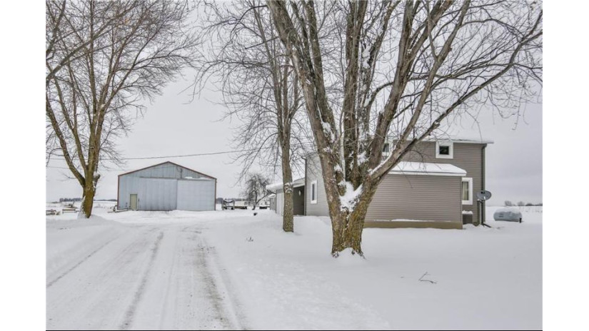 1598 30th Avenue Hammond, WI 54015 by Keller Williams Realty Integrity/Hudson $389,900