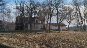 N7042 County Road X, Arkansaw, WI 54721