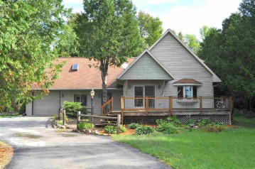 4832 Thome Road, Pensaukee, WI 54153