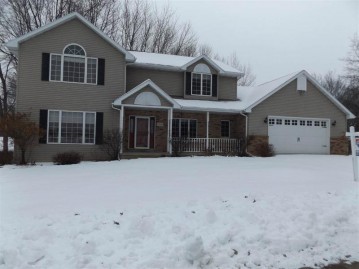 1836 Oshkosh Street, New London, WI 54961-2121