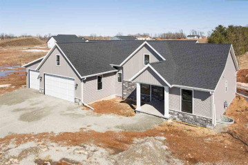 N1094 Alexandra Way, Greenville, WI 54942