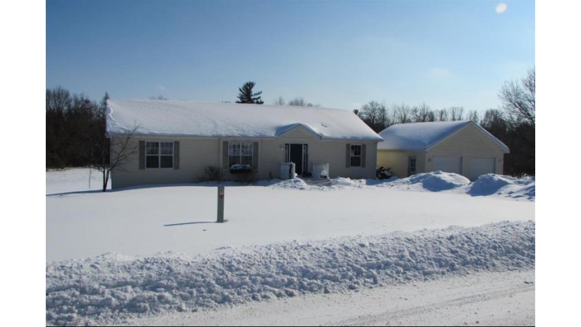 W3957 Saxeville Road Saxeville, WI 54965 by Shambeau & Thern Real Estate, LLC $134,900