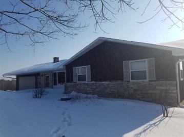 4695 Brown County Line Road, Pittsfield, WI 54162-9706