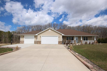 W3779 Sand Hill Lane, Taycheedah, WI 53049