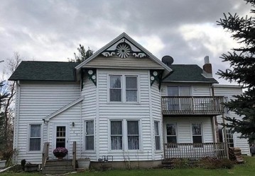 105 W Main St, Hustler, WI 54637