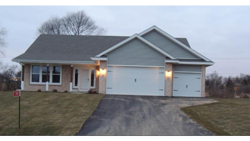 700 E Dereck Woods Dr Milton, WI 53534 by Flanagan Realty, Llc $294,900