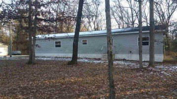 1617 Czech Dr, Strongs Prairie, WI 53934