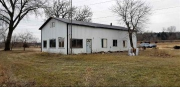 W5480 Hwy 16, Wyocena, WI 53960