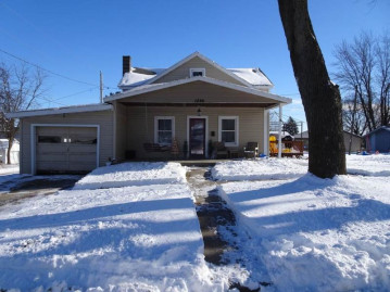 1020 Center St, Mineral Point, WI 53565