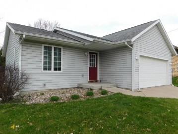 S8003 Maple Park Rd, Sumpter, WI 53578-9724