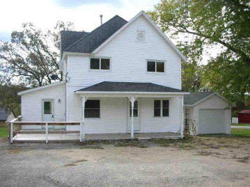 W6469 E Pine St, Kingston, WI 53926