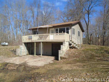 W7713 Norton Rd, Lindina, WI 53948