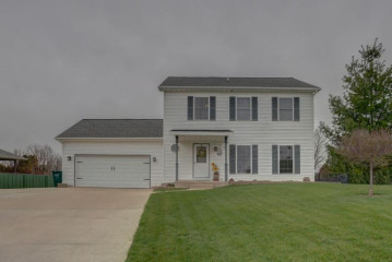 1031 Jills Ct, Waterloo, WI 53594