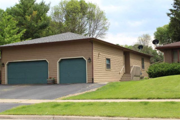 508 Knightsbridge Rd, Waunakee, WI 53597