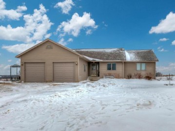 836 County Road D, Woodville, WI 54028