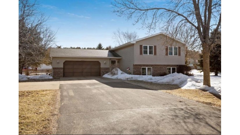 408 Thye Trl Dresser, WI 54009 by Kris Lindahl Real Estate $210,000