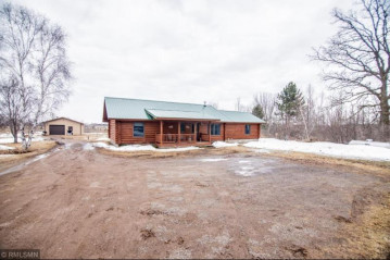 402 20th St, Clear Lake, WI 54005