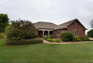 10680 Meadow Ridge Road, Wausau, WI 54401