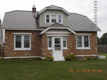 9370 County Road A Wittenberg, Rosholt, WI 54473