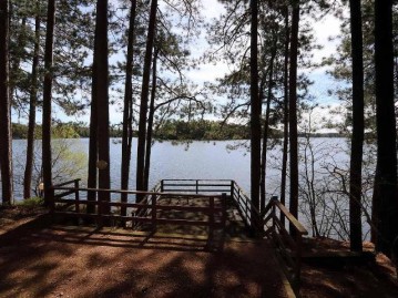 8434 Hower Rd, Minocqua, WI 54548