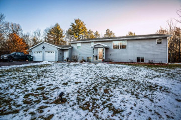 N8627 Timber Ln, Adams, WI 54615-8125