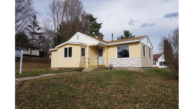 320 N Maple St La Farge, WI 54639 by New Directions Real Estate $79,900