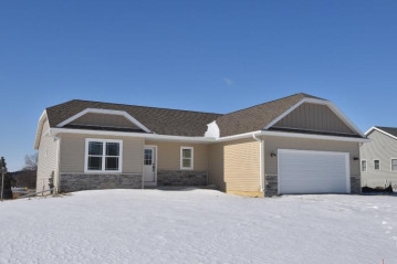 N633 Westview Dr, Ashippun, WI 53066