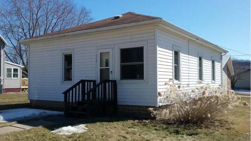 219 W Highland La Farge, WI 54639 by Green Gate Realty $64,000