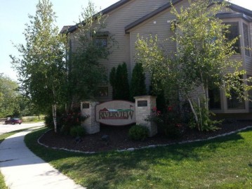 110 2nd St #3, Sheboygan Falls, WI 53085-1360