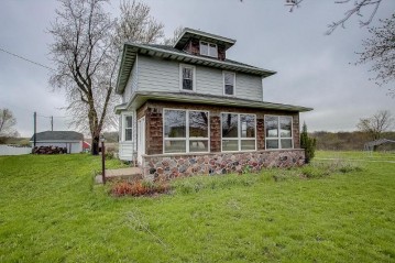 N5451 N Astor Rd, Herman, WI 53035-9751