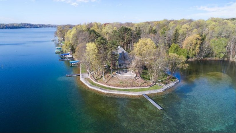 4600 Cedar Park Dr West Bend, WI 53095 by Leitner Properties $2,400,000