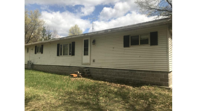 N11350 Hazel Ln Silver Cliff, WI 54104 by Century 21 Aspire Group $39,900