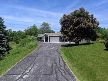 W6022 Hill & Dale Rd, Plymouth, WI 53073-4066