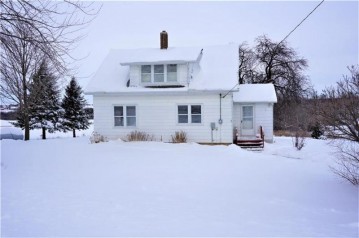 W3290 County Road G, Ellsworth, WI 54011