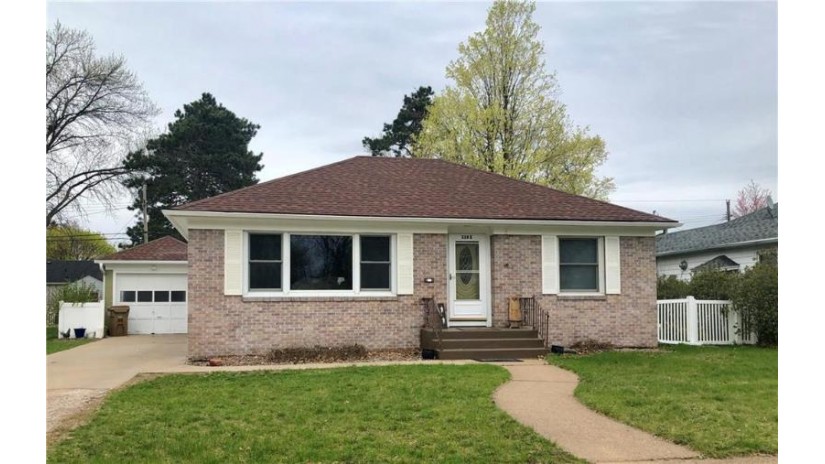 228 East Macarthur Avenue Eau Claire, WI 54701 by C21 Affiliated $164,500