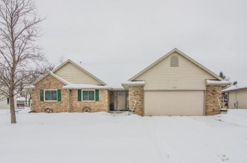 240 Alison Court, Wrightstown, WI 54180-1170